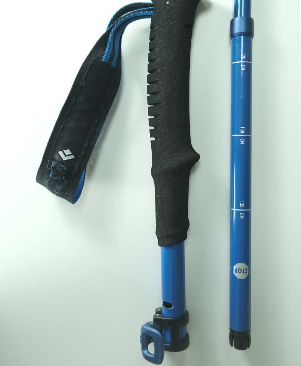 【 Black Diamond 】S22 DISTANCE CARBON FLZ 碳纖維折疊杖